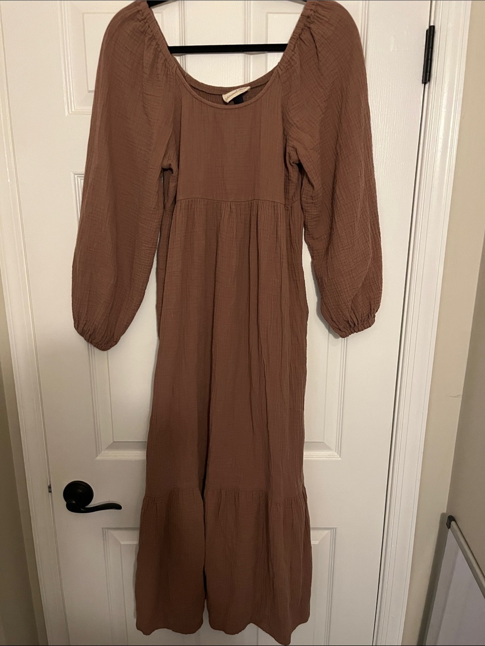 Modest Flowy Dress Universal Thread Mauve Brown Long Sleeve Neutral Maxi Boho